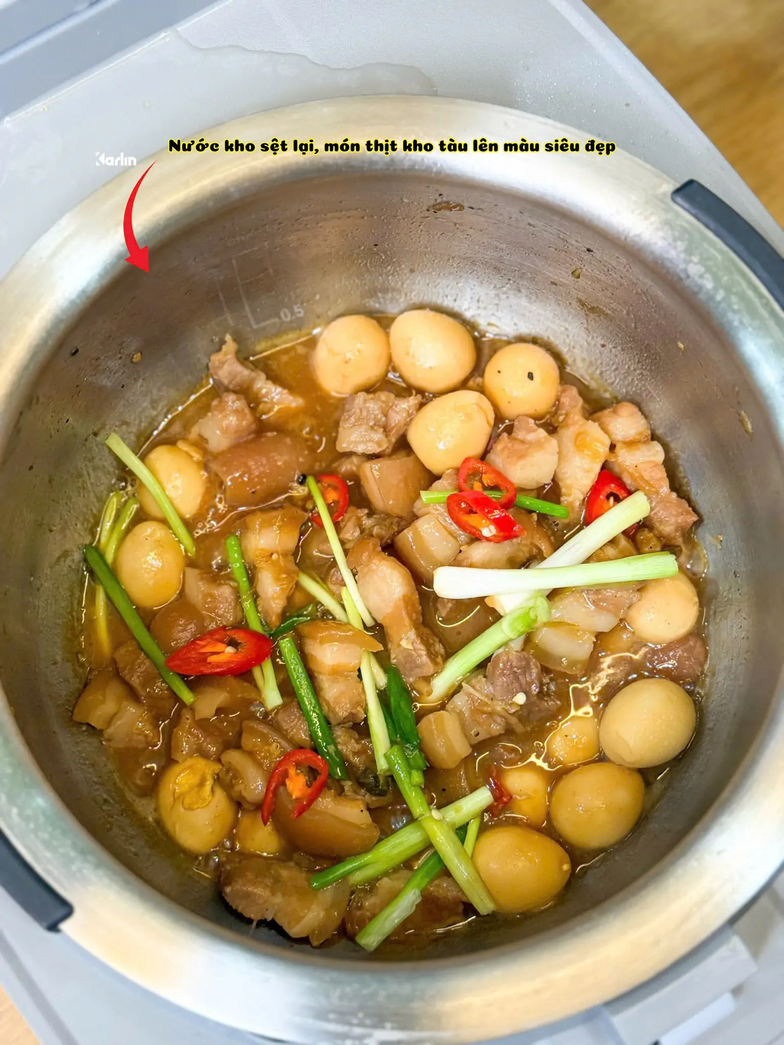 thịt kho với nồi cơm điện cao tần karlin thịt kho với nồi cơm điện cao tần karlin